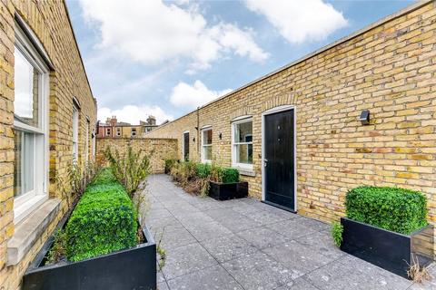 1 bedroom flat to rent, Munster Road, Munster Village, London
