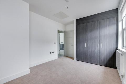 1 bedroom flat to rent, Munster Road, Munster Village, London