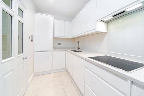 1 bedroom flat to rent - Gower Mews, London