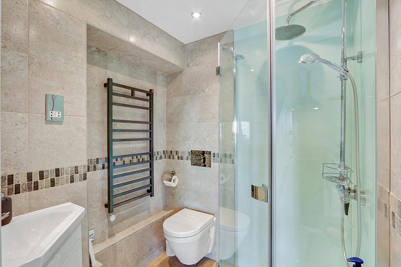 Annex Shower Room