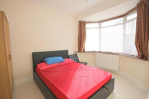 11 Parkfield Crescent, Feltham, TW13 7LB