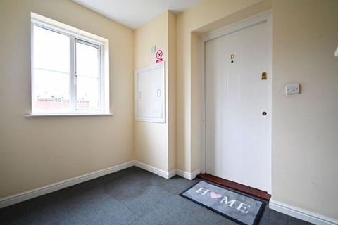 Flat D, 13 Cutter Close, Upnor, Rochester, ME2 4GY