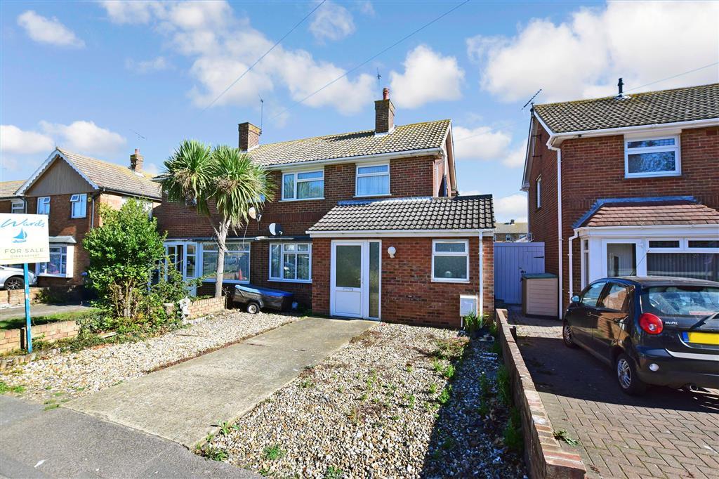 St. Peters Road, Margate, Kent 3 bed semidetached house £250,000