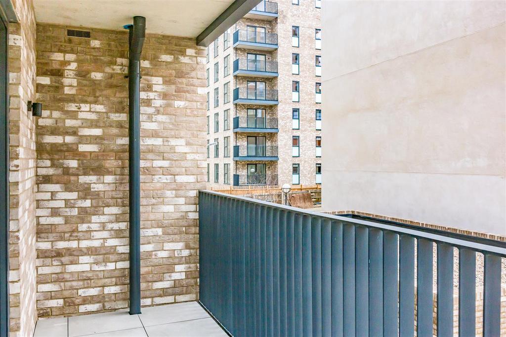 Harrow One Apartment 106 View photography (2).jpg