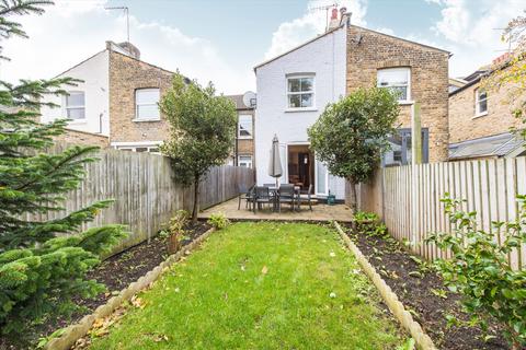 21 Lynton Road, London, NW6 6BE