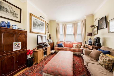 21 Lynton Road, London, NW6 6BE