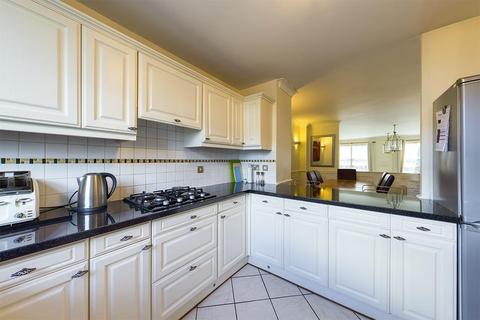 9 Andes Close, Southampton, SO14 3HS