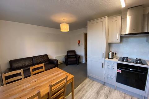 3 bedroom flat to rent, Brown Street, Newington, Edinburgh, EH8