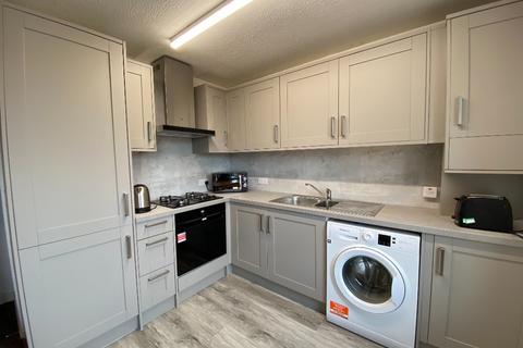 3 bedroom flat to rent, Brown Street, Newington, Edinburgh, EH8