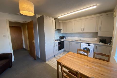 3 bedroom flat to rent, Brown Street, Newington, Edinburgh, EH8