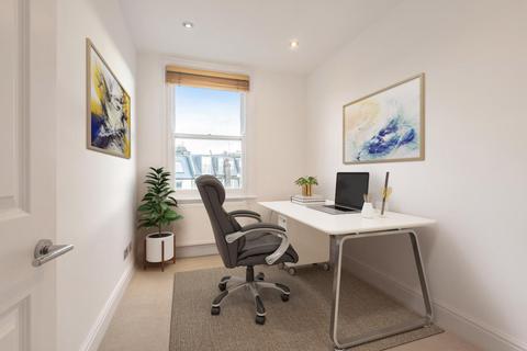 12 Salisbury Mews, London, SW6 7DS