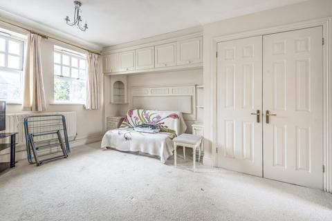 14 Barn Close, Oxford, OX2 9JP