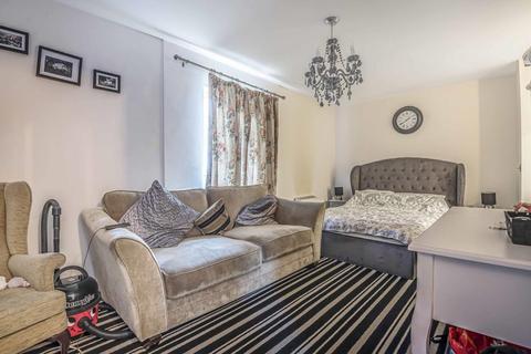 14 Barn Close, Oxford, OX2 9JP