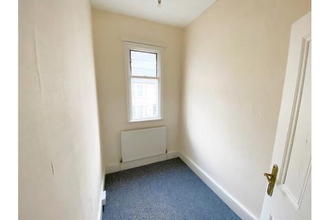 undefined, Southview Drive, Westcliff on Sea, SS0