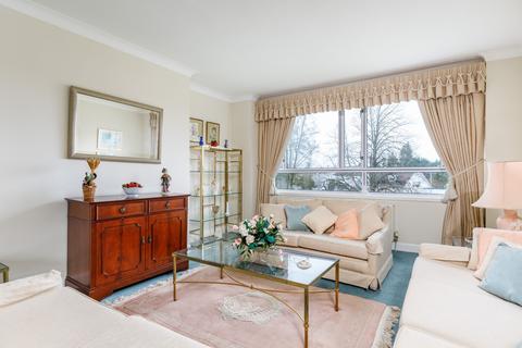 36b, Castleton Court Castleton Drive, Newton Mearns, Glasgow, G77 5LF