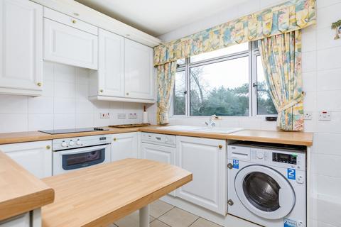 36b, Castleton Court Castleton Drive, Newton Mearns, Glasgow, G77 5LF