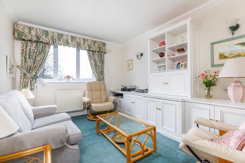 36b, Castleton Court Castleton Drive, Newton Mearns, Glasgow, G77 5LF