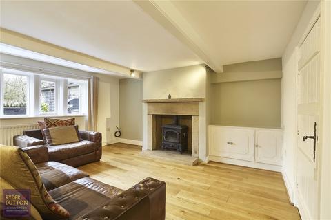 1 New Barn, Delph, Oldham, OL3 5TN