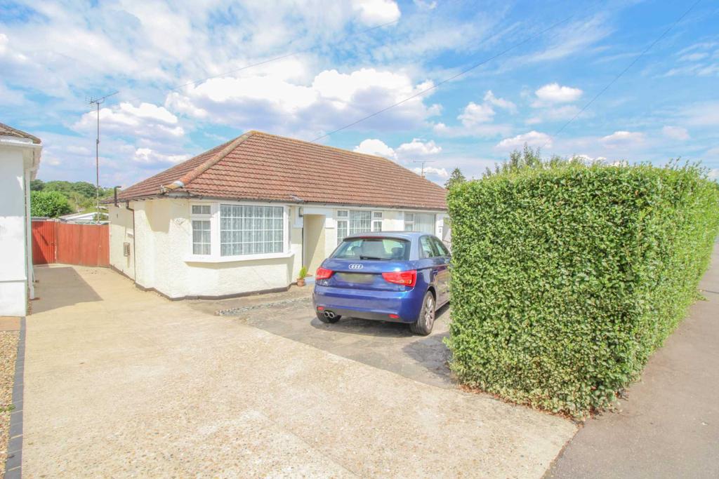 Greenfield Avenue, Carpenders Park 2 bed semidetached bungalow £484,950