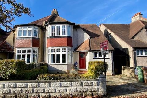 23 Hillside Gardens, Wallington, SM6 9NX