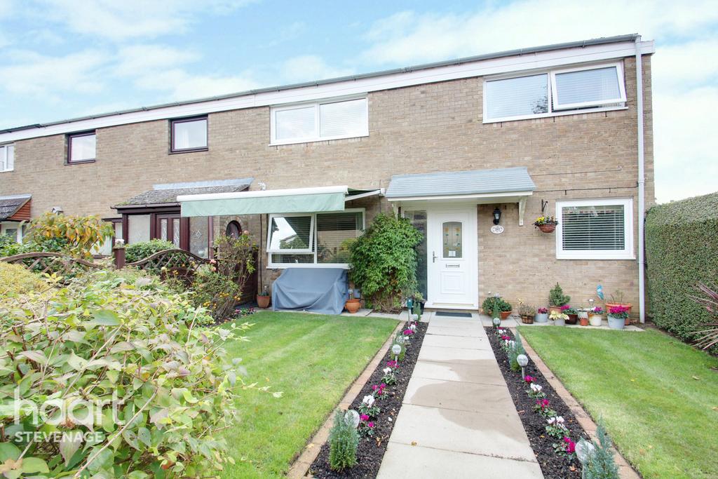 Ripon Road, Stevenage 4 bed end of terrace house £290,000