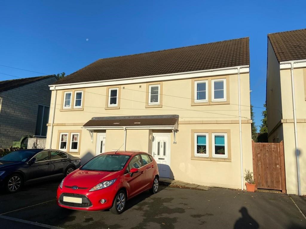 Weymouth Road, Frome 4 bed semidetached house £318,000
