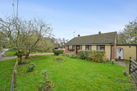 Broadacres Back Lane, East Hanningfield, Chelmsford, CM3 8BL