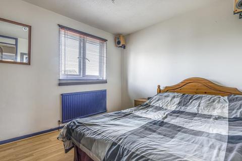 88 Bracken Close, Carterton, OX18 1TQ