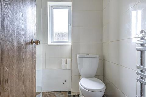 88 Bracken Close, Carterton, OX18 1TQ