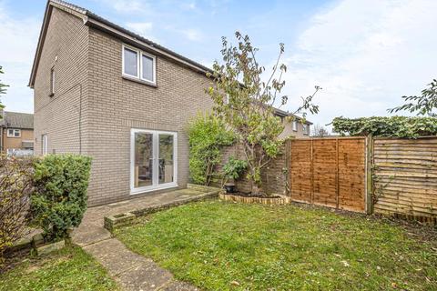 88 Bracken Close, Carterton, OX18 1TQ