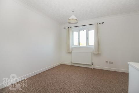 2 bedroom terraced house to rent, John Drewry Close, Framingham Earl, Norwich