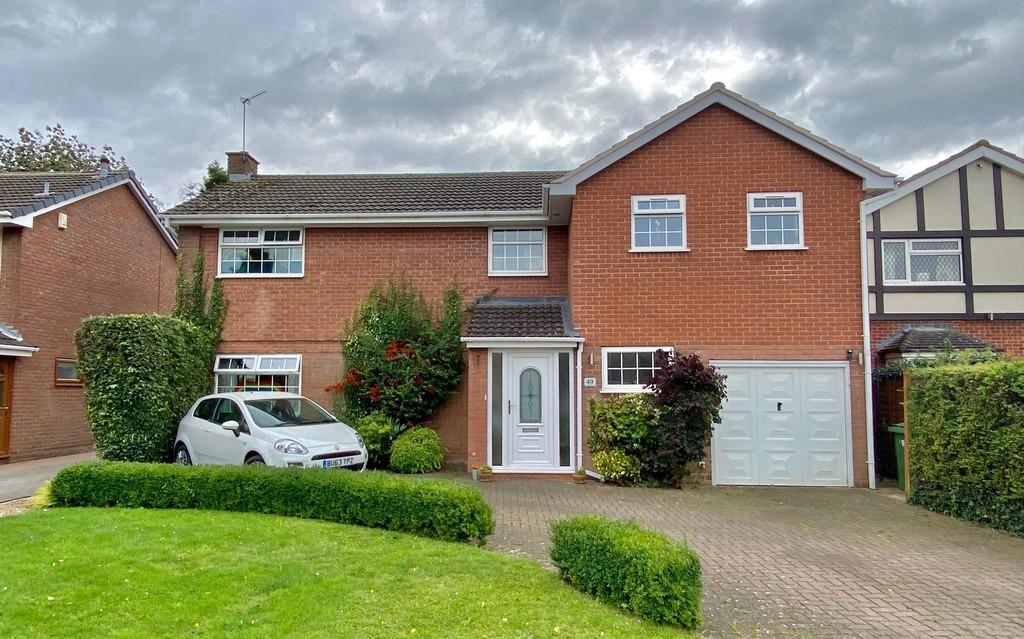 Langdale Drive, St Nicolas Park, Nuneaton 4 bed detached house £385,000