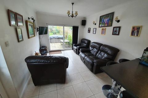 10 Avenue Road, Queniborough, Leicester, LE7 3FA