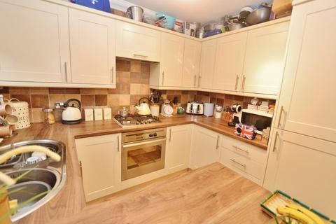 3 Takeley Close, Romford, RM5 3PX