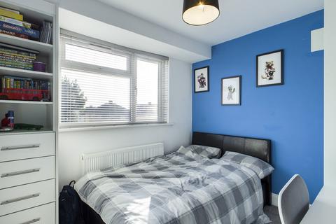 49 Melthorne Drive, Ruislip, HA4 0TS