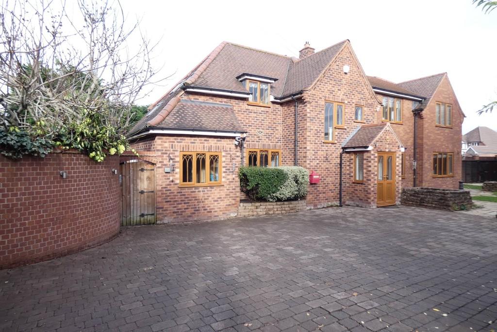 Rectory Road, Sutton Coldfield 4 bed detached house £550,000