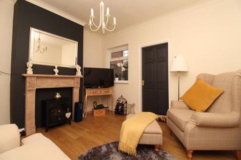 17 Commonside, Brownhills, Walsall, WS8 7AY