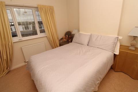 17 Commonside, Brownhills, Walsall, WS8 7AY