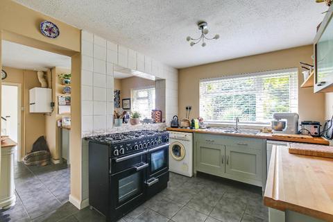 4 Oakapple Close, South Croydon, CR2 9BN
