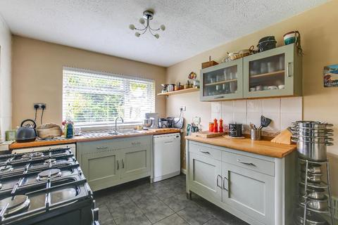 4 Oakapple Close, South Croydon, CR2 9BN