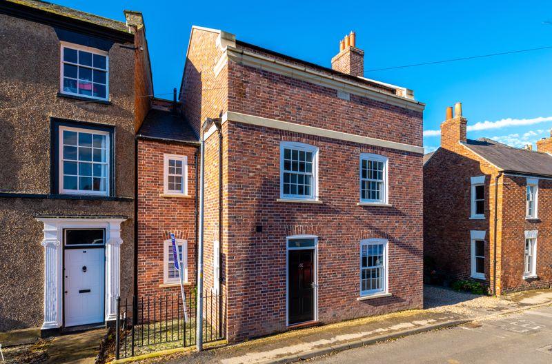 6E Queen Street, Horncastle LN9 6BD 3 bed detached house £250,000