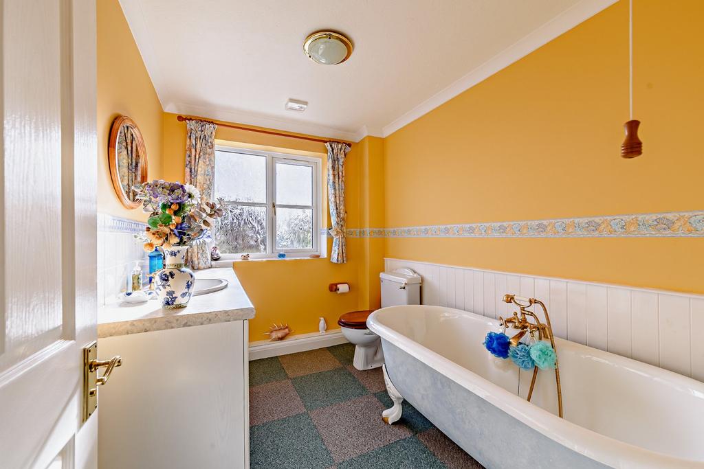 Main Bathroom