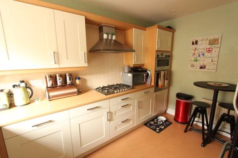 5 Bonham Drive, Orsett, Grays, RM16 3HF