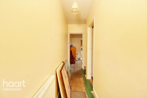 10 Grove Terrace, Southall, UB1 2JG