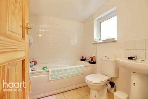 10 Grove Terrace, Southall, UB1 2JG