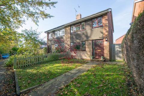 10 Boundsway, Uckfield, TN22 1LN