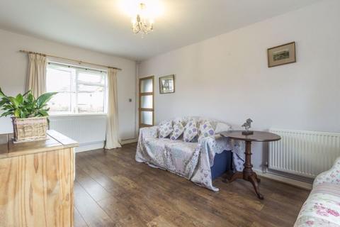 16 Caestory Crescent, Raglan, Usk, NP15 2EG