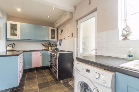 16 Caestory Crescent, Raglan, Usk, NP15 2EG