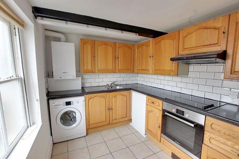 1 bedroom apartment to rent, Cross Street, Trowbridge