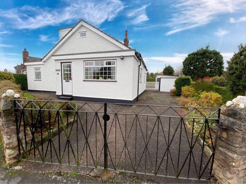 Cecil Road, Gillow Heath, ST8 6QG 3 bed detached bungalow £184,950